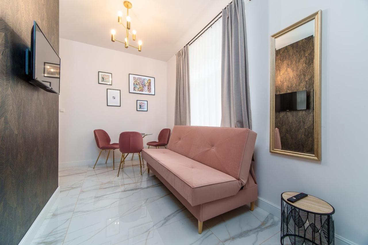 Rint - Zlota 8 Aparthotel Μπιάλιστοκ Εξωτερικό φωτογραφία